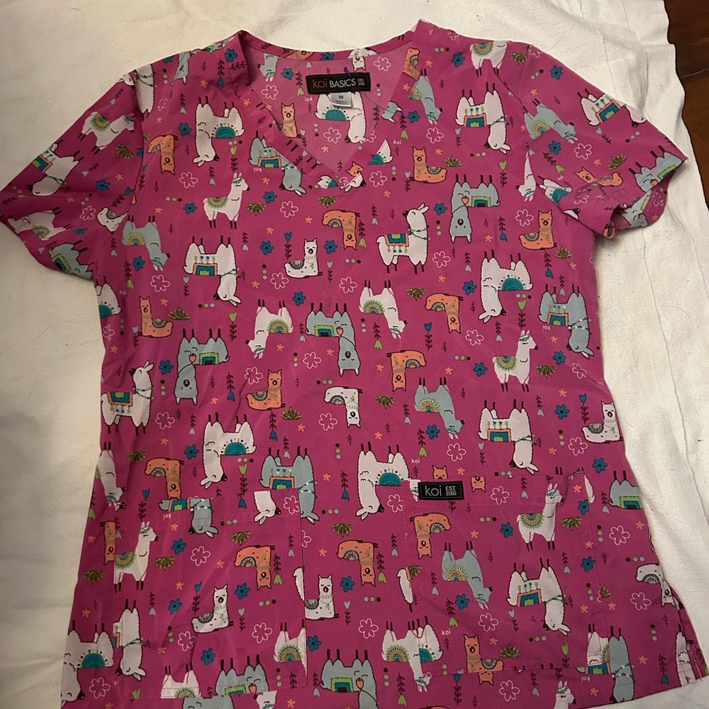 Koi Basics Vibrant Pink Llama Scrub Top